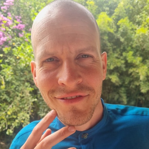 אביב בייליס לרנר